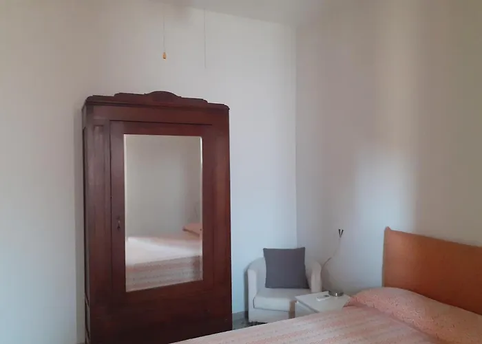 ベッド・アンド・ブレックファスト Chez Gle バーリ